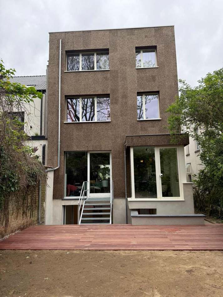 Aménagement extérieur et terrasse — H Groupe