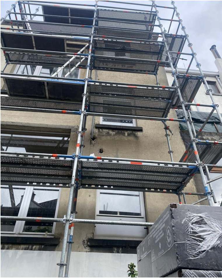 Échafaudage et habillage de façade — H Groupe